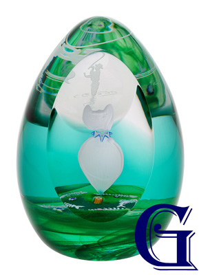CAITHNESS GLASS PAPERWEIGHT FELINE FRIENDS FISHY BUSINESS