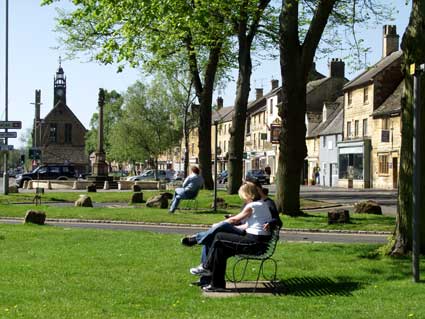 Moreton in Marsh, lokking south, in early summer